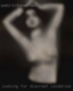 Looking for Colebrook, New Hampshire discreet chats and meets.